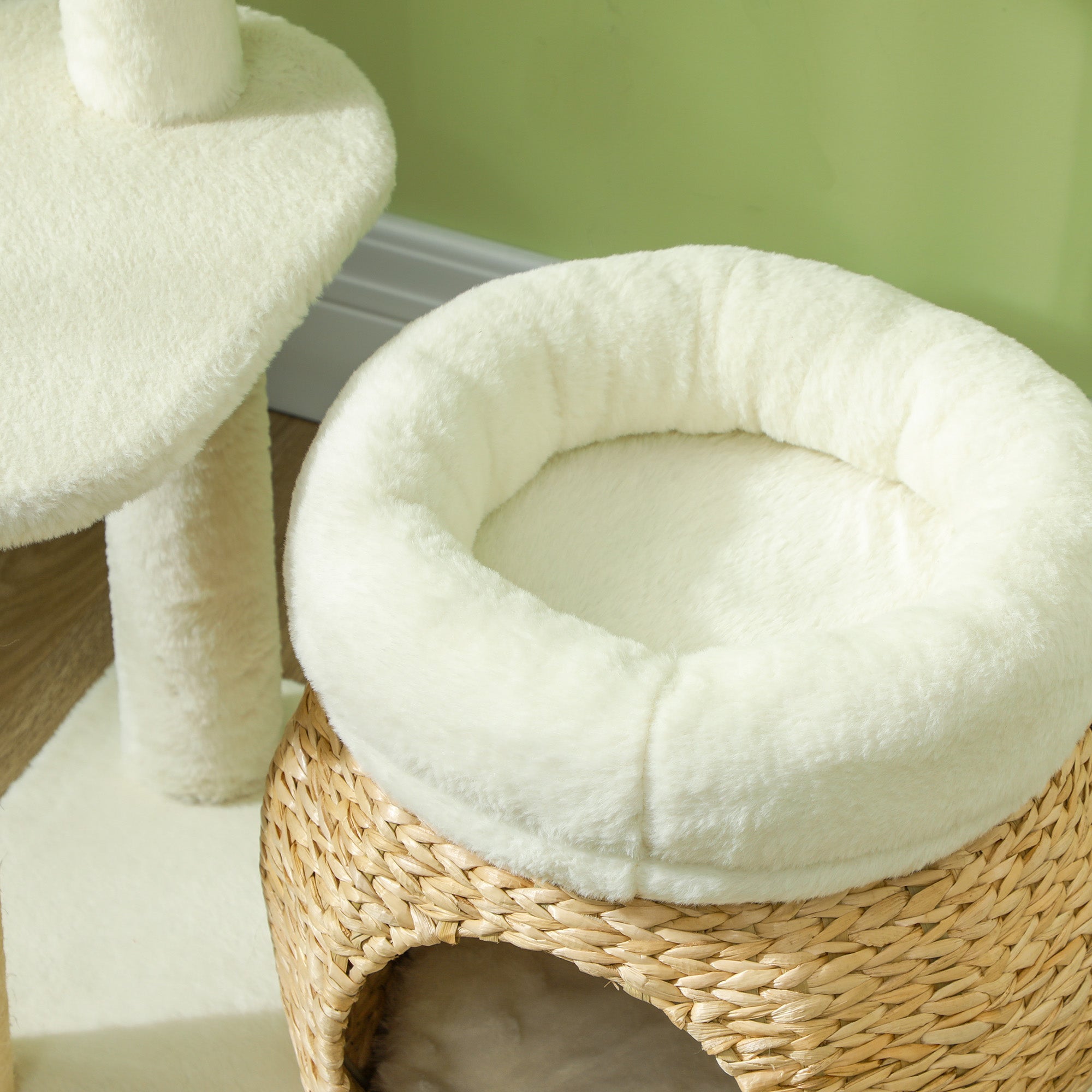 31" Cat Tree Tower with Scratching Posts, Cat Condo, Beds, Platform and Toy Ball for Indoor Cats, Cream White